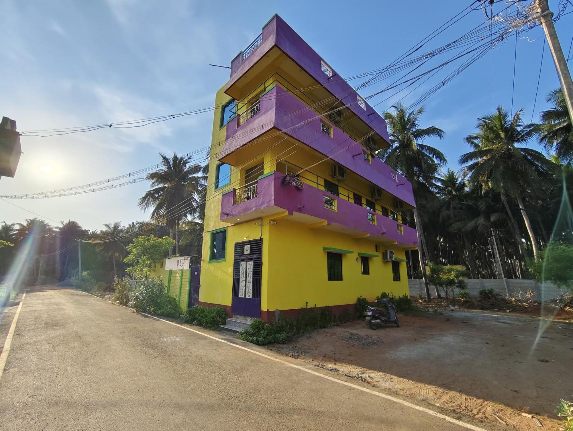 Gratitude Inn, Near Serenity Beach ปอนดิเชอรี ภายนอก รูปภาพ