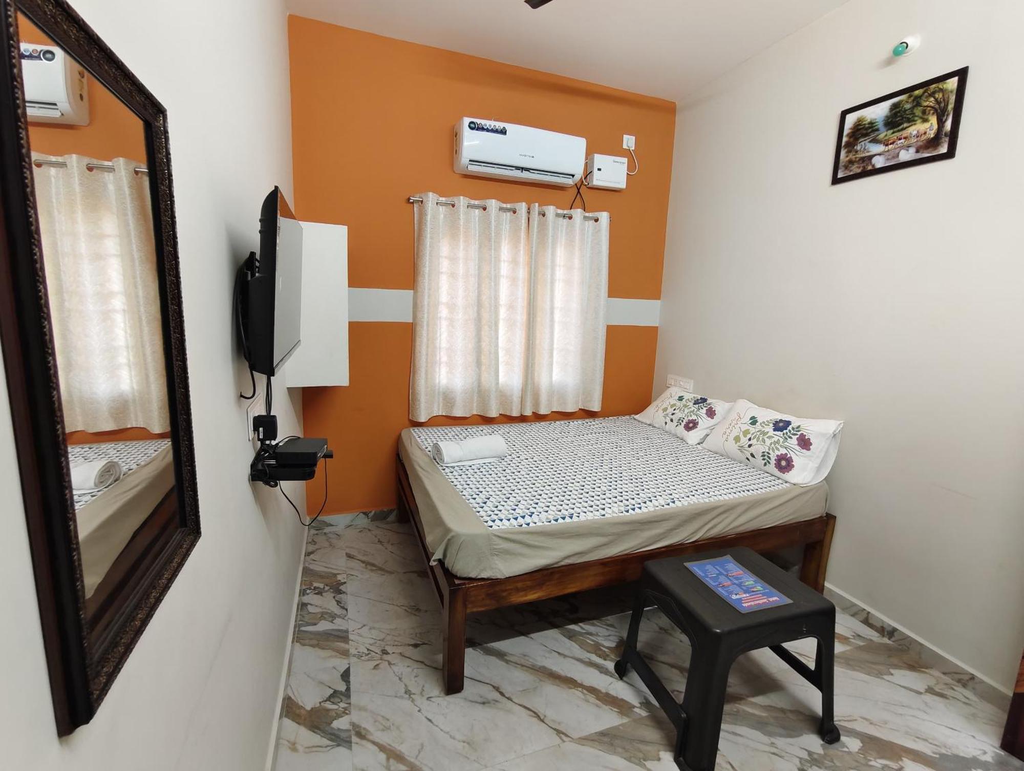 Gratitude Inn, Near Serenity Beach ปอนดิเชอรี ภายนอก รูปภาพ