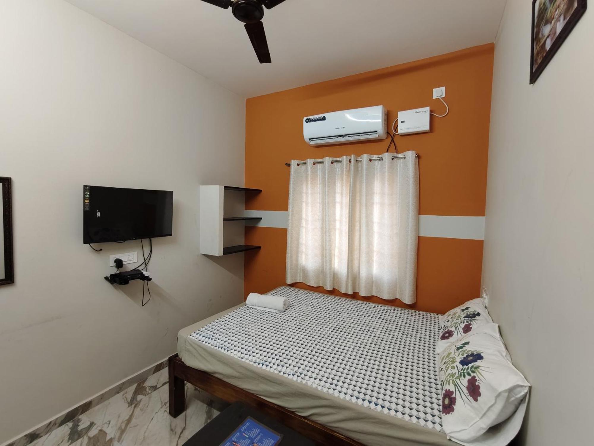 Gratitude Inn, Near Serenity Beach ปอนดิเชอรี ภายนอก รูปภาพ
