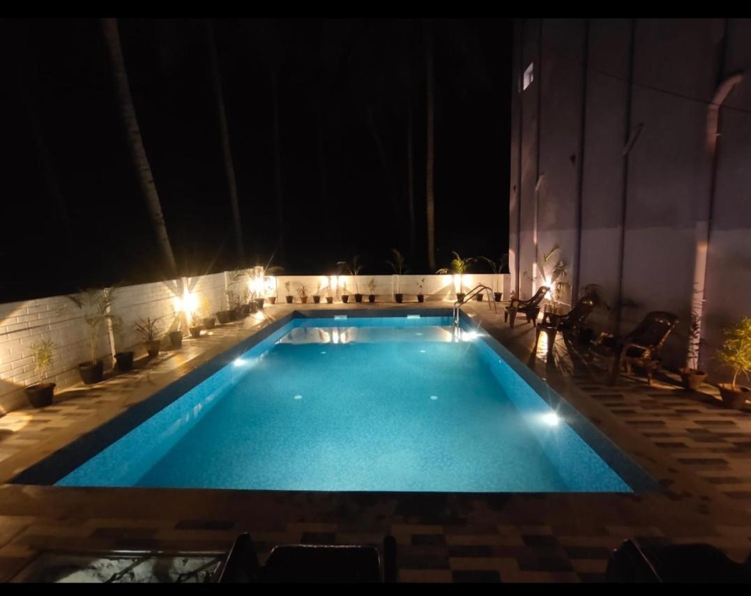 Gratitude Inn, Near Serenity Beach ปอนดิเชอรี ภายนอก รูปภาพ