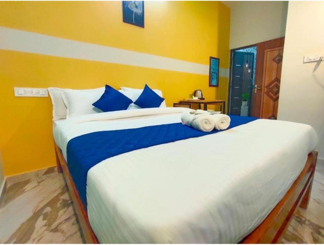 Gratitude Inn, Near Serenity Beach ปอนดิเชอรี ภายนอก รูปภาพ